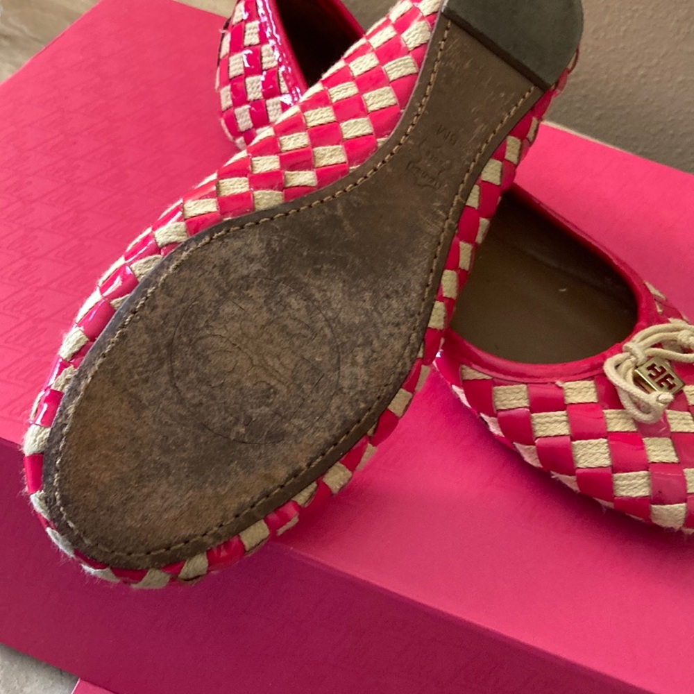 Tory Burch Pink and Cream Flats with Gold Accent - Picture 3 of 3